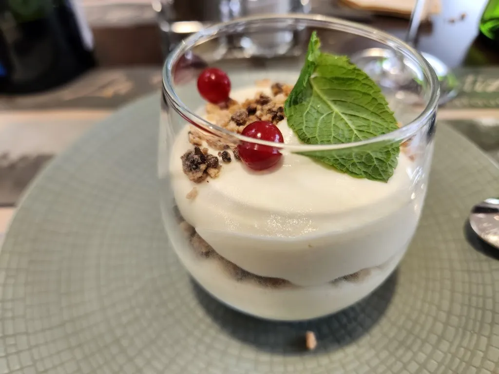 René Chatelier_La Terrasse de l'Autize_Ardin_review