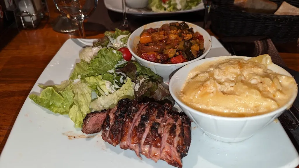 Sheila Small_Brasserie Pub La Distillerie - Le Puy-en-Velay_Puy-en-Velay_recensione