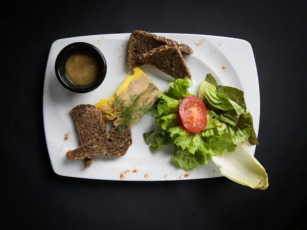 Au P'tit Bouchon_Vienne_slider_image_2