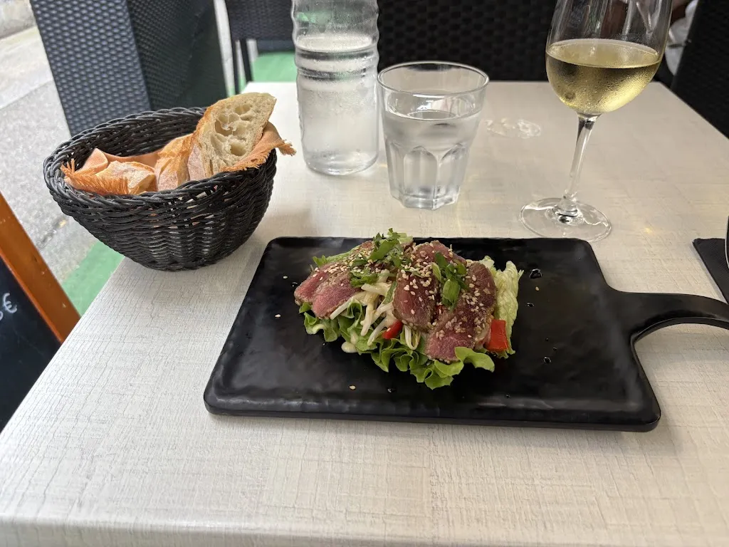 Javier Troncoso_Resto La Cantine_Vienne_review