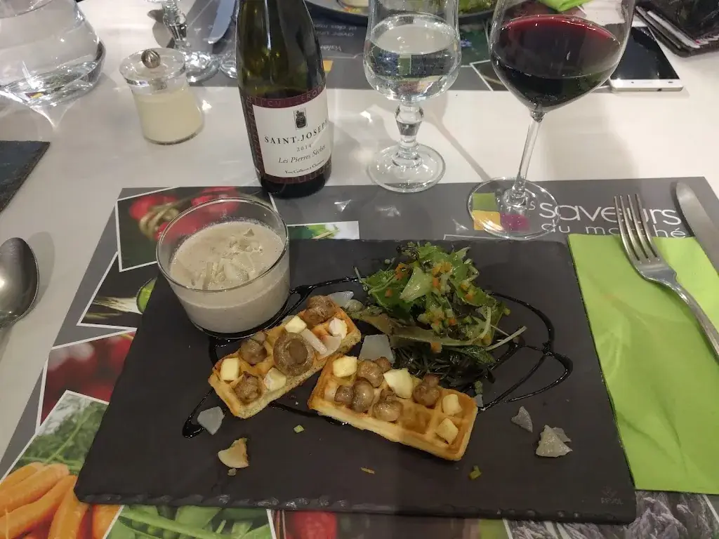 Simone Mingolla_Les Saveurs du Marché_Vienne_review