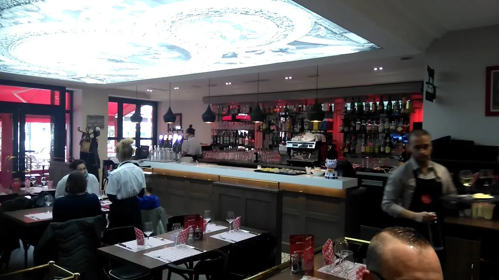 Le Coin du Bœuf - Steak House - Brasserie - Café_Vienne_slider_image_2