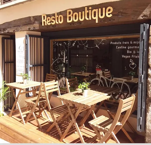 Mama Trøtter restaurant in Vienne