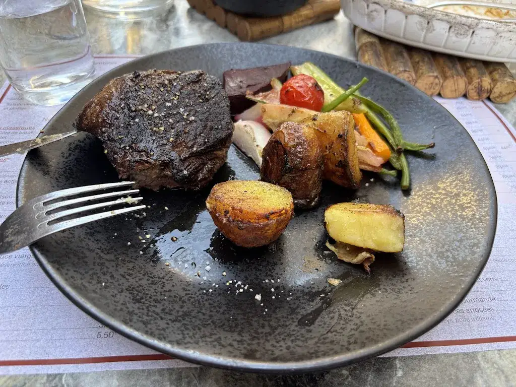 Javier Troncoso_Ma Grand Mère_Vienne_review