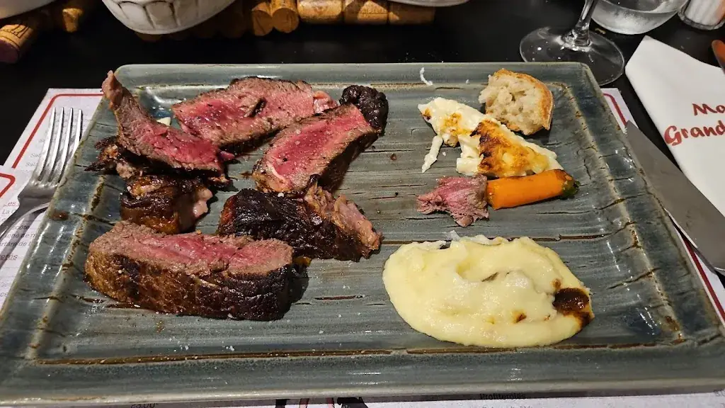 Ciaran Merrigan_Ma Grand Mère_Vienne_review