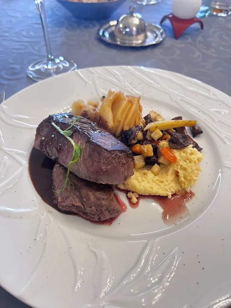 Maryna Prydvorova_La Table du Donjon_d'Oingt_review