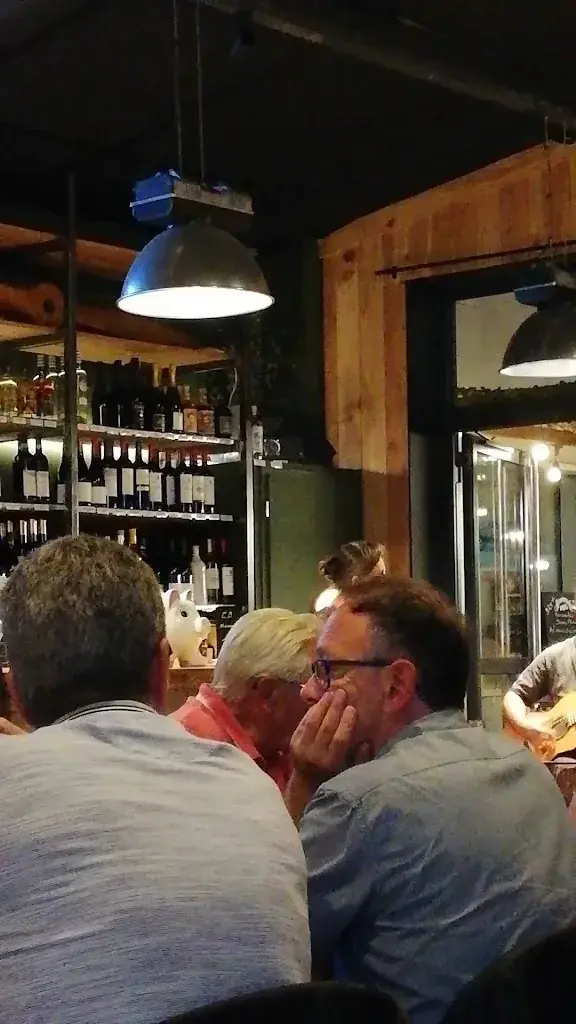 Le Dakota_Vivonne_slider_image_2