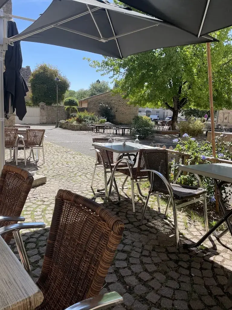 Restaurant Le Saint Georges restaurant in Vivonne