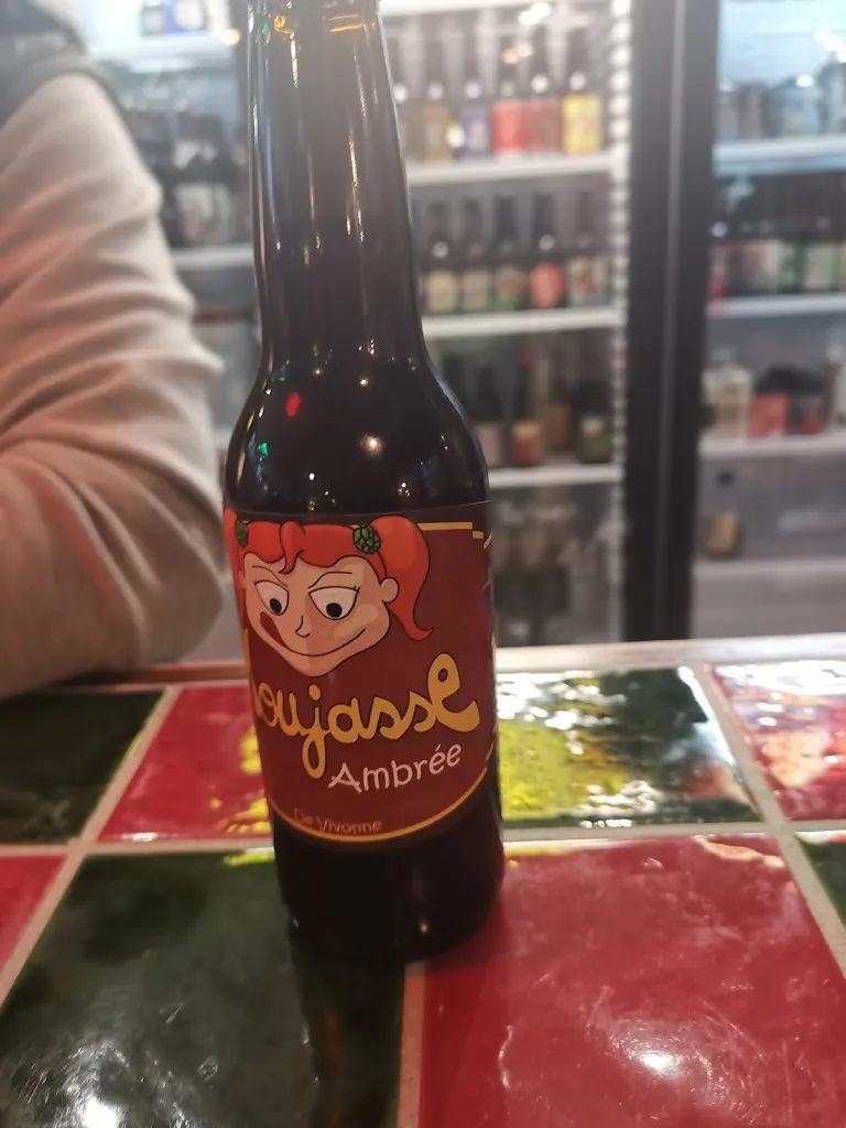 Brasserie La Moujasse restaurant in Vivonne