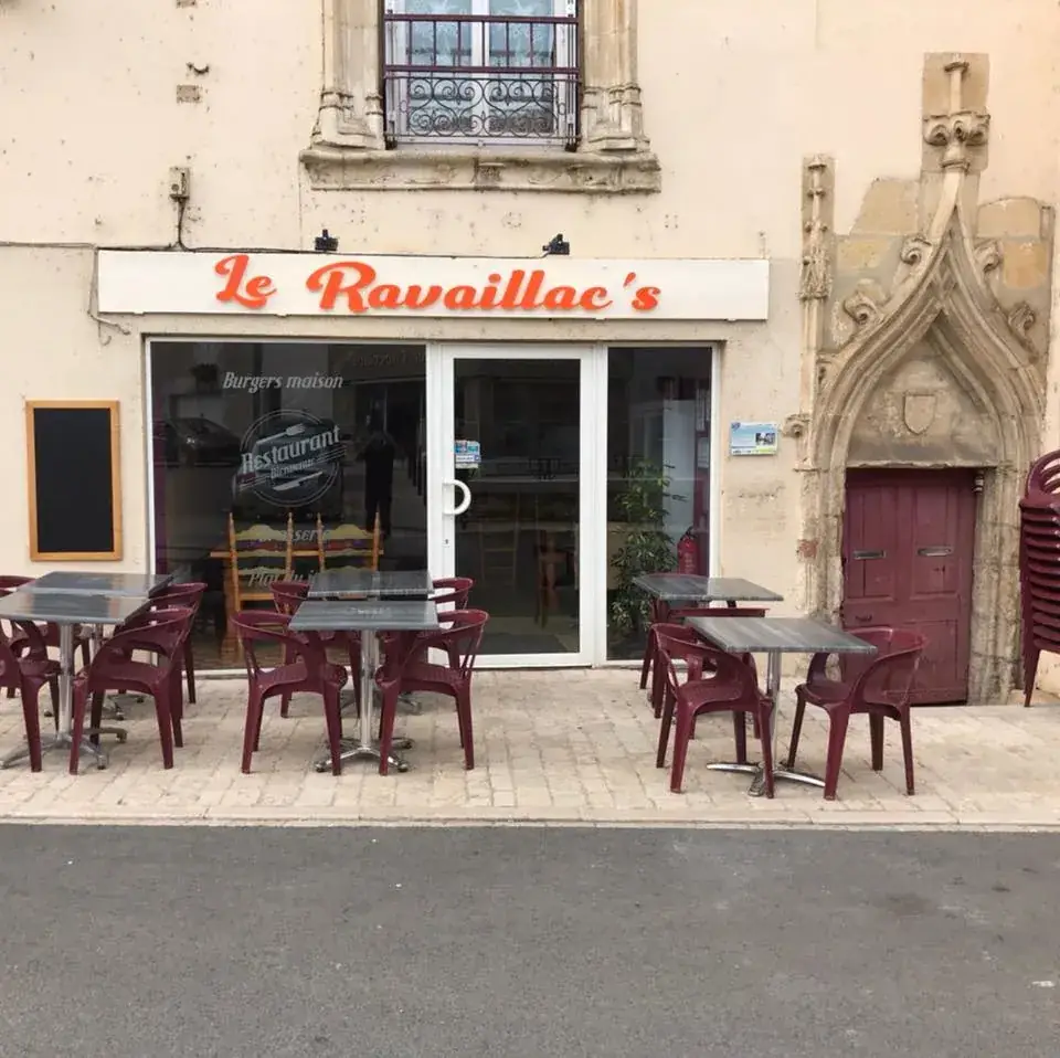 Le Ravaillac's | Plats cuisinés | Brasserie & Burgers | sur place, emporté & livraison_Vivonne_slider_image_1