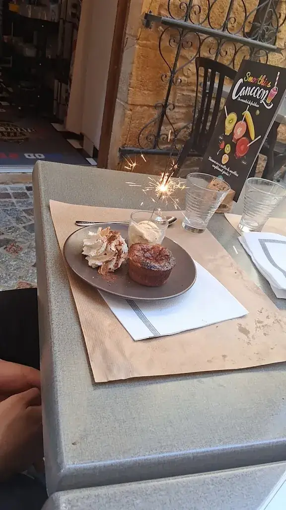 Sarah Sasa_Show-Patate_d'Oingt_review