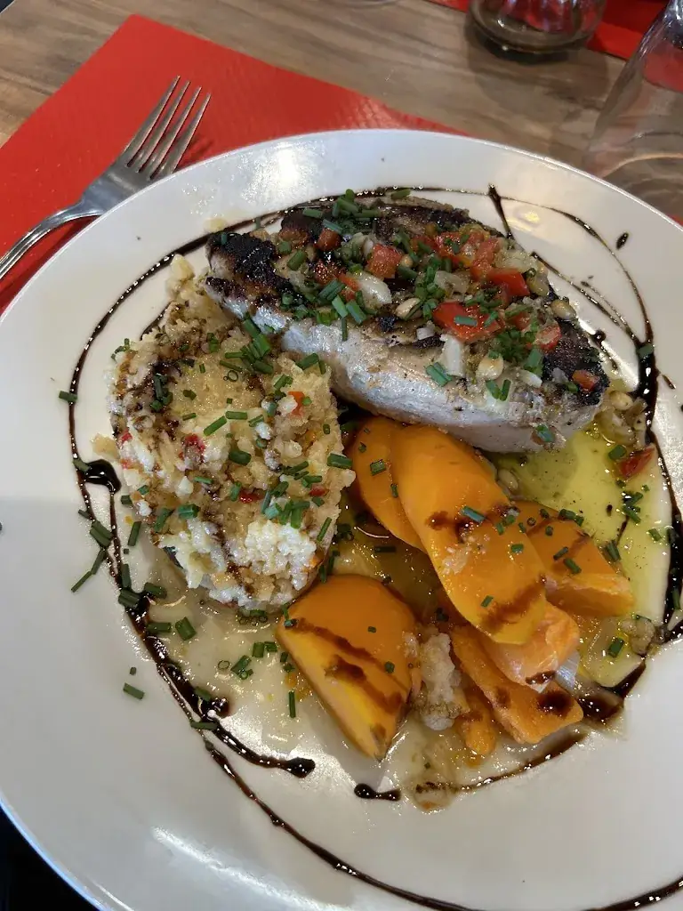 Jade Belaid_06 ANK Bar Brasserie_Yvrac_review