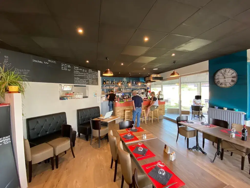 06 ANK Bar Brasserie_Yvrac_slider_image_1