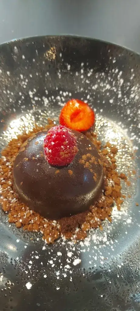 Jerome Sabate_L'Asparagus_Valros_review