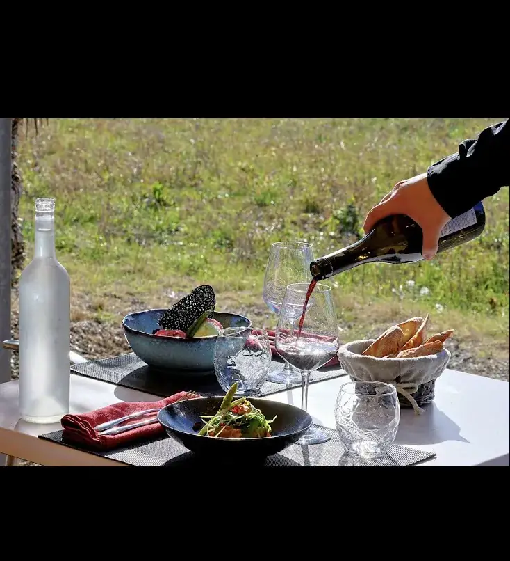 L'Asparagus_Valros_slider_image_3