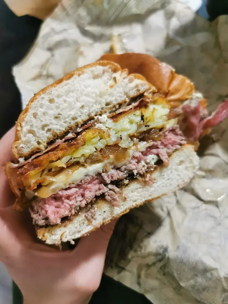 Eva POMPIDOU_Général truck burger_Abeilhan_review