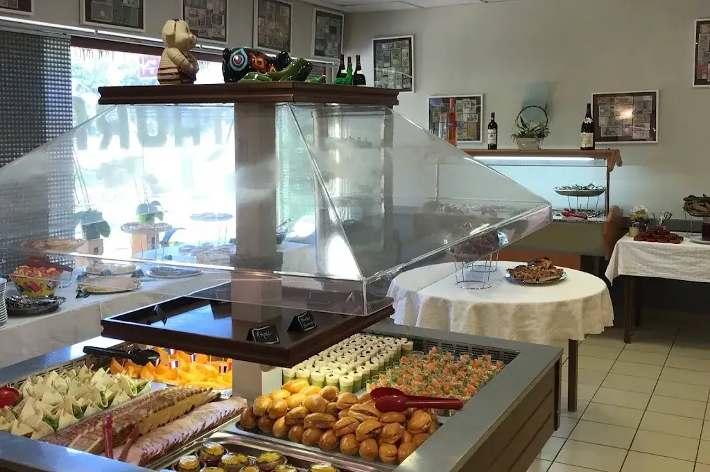 Le Clos des Plaines restaurant in d'Oingt