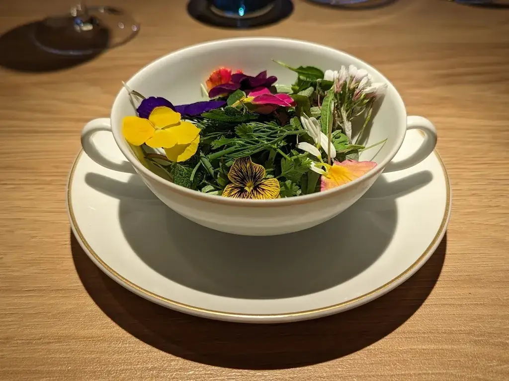 Menü_VILLA PINEWOOD_Payrin-Augmontel_Bild_5