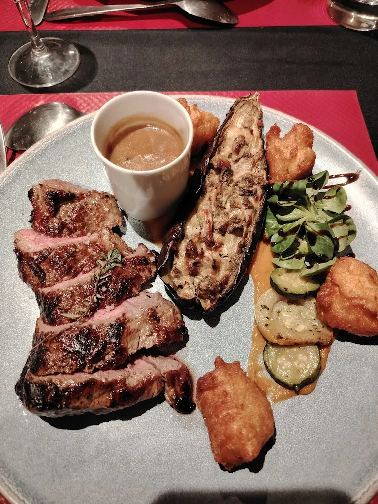 Au Cent Neuf_Mazamet_slider_image_3