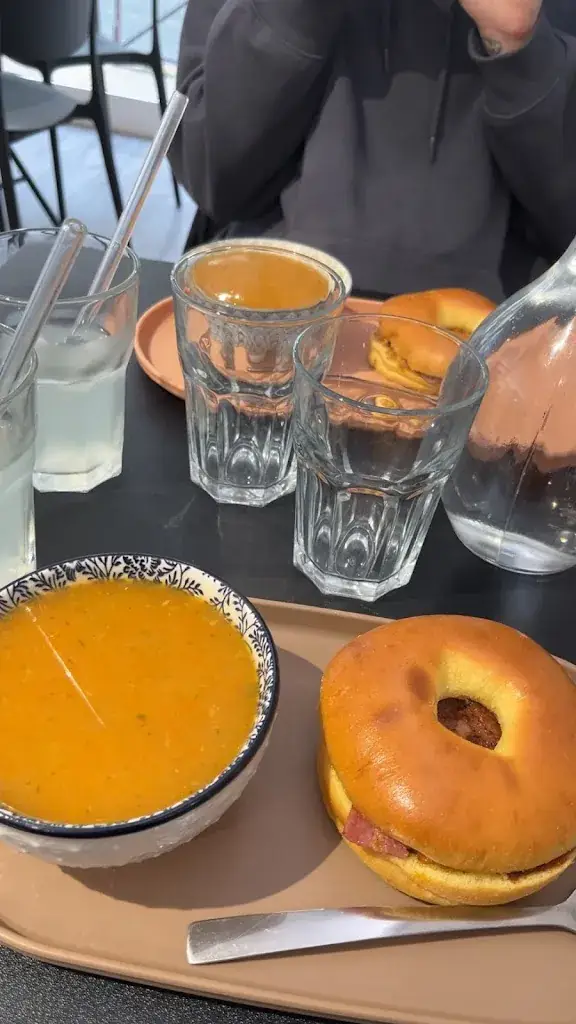 Lola_Wapati Coffee_Mazamet_review