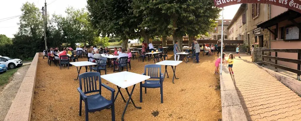 La Ferme des Granges restaurant in Légny