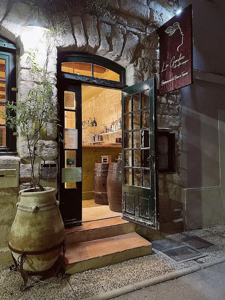 La Goulue_Aigues-Mortes_slider_image_1