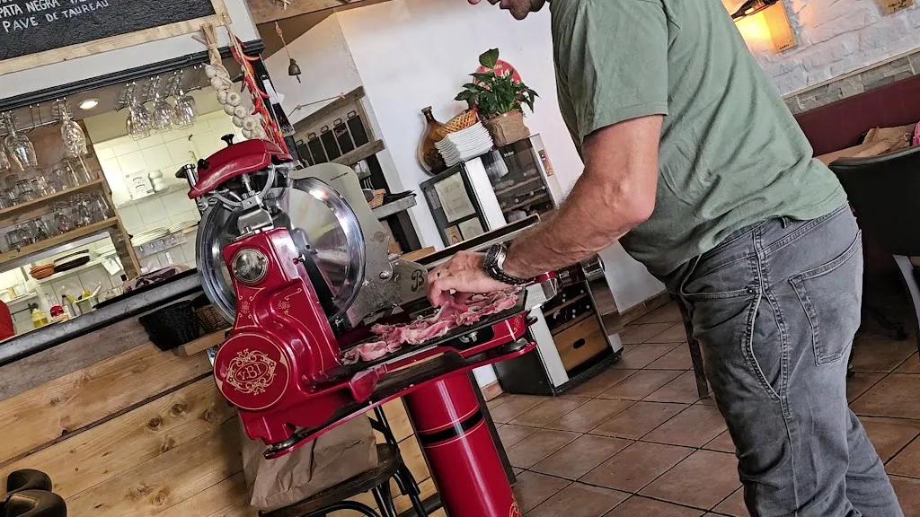 La Bodega_Aigues-Mortes_slider_image_2