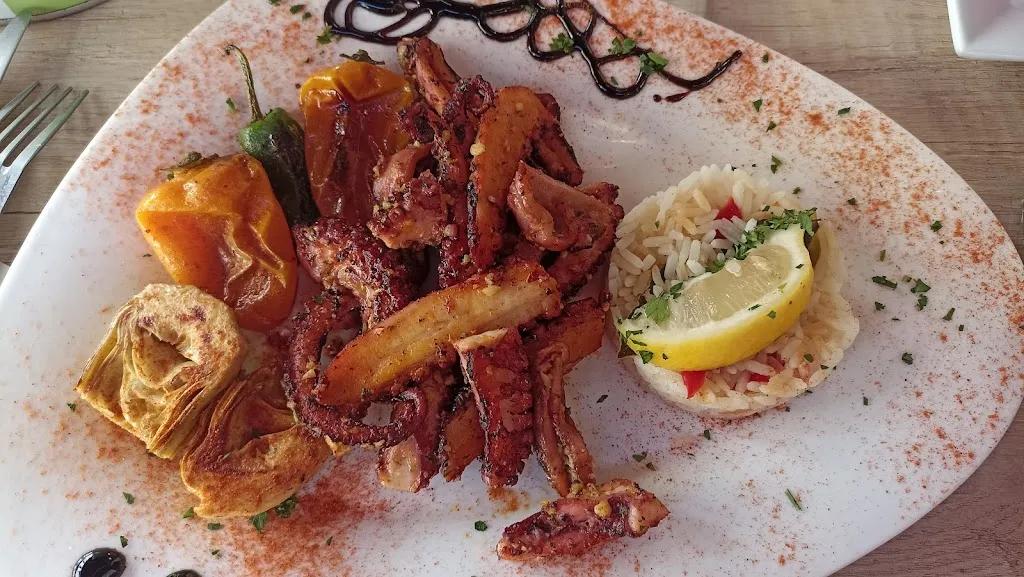 La Bodega_Aigues-Mortes_slider_image_3