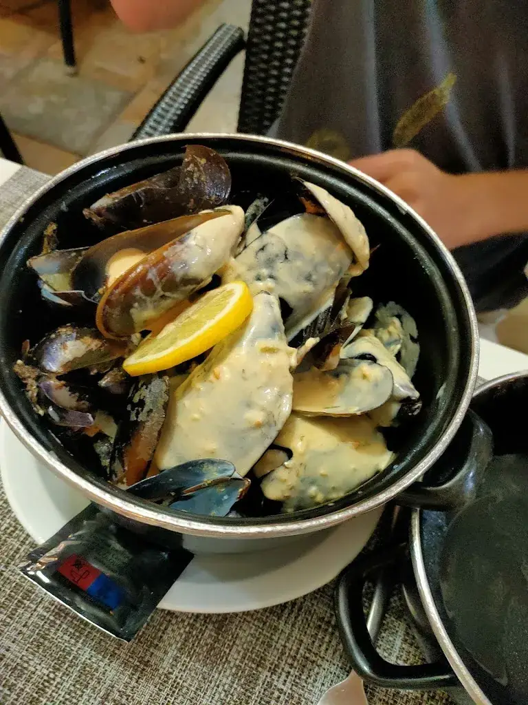 Menu_Restaurant Des Voyageurs_Aigues-Mortes_image_8