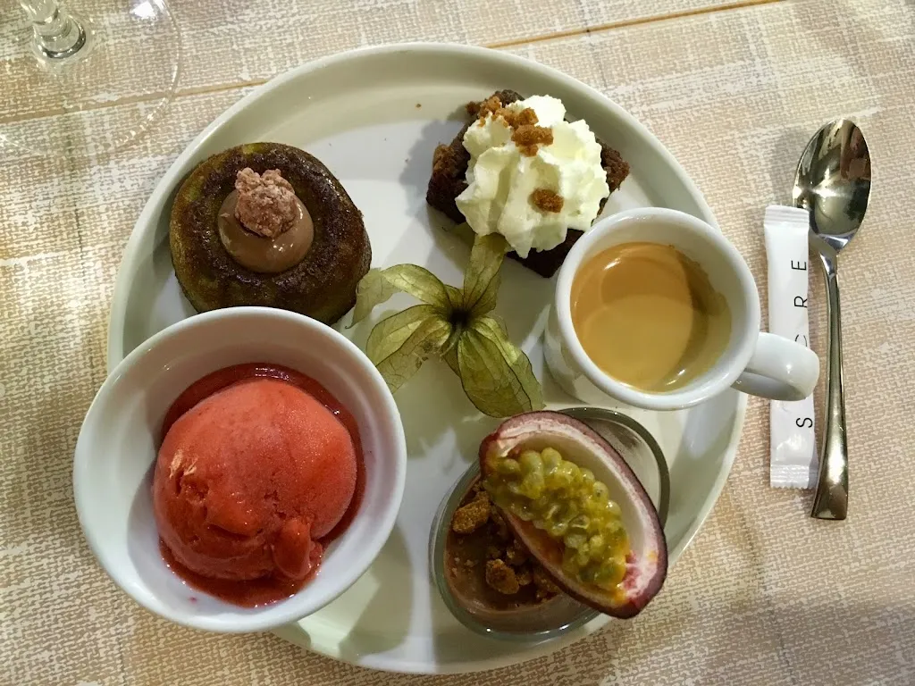 Paula Love_Restaurant Aromatik - Cuisine Bistronomique_Aigues-Mortes_review