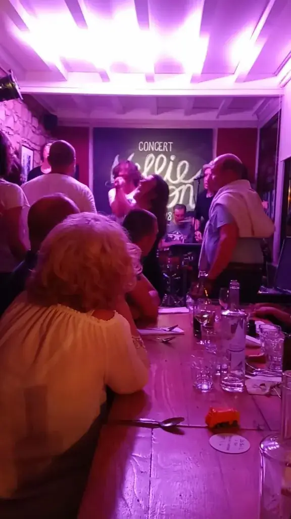 Chez Marguerite_d'Oingt_slider_image_2