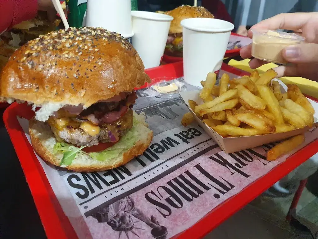 Menu_Le Petit London_Aigues-Mortes_image_8