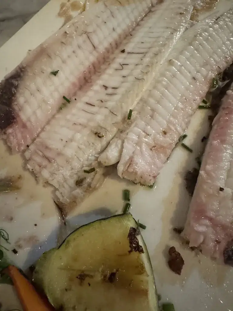 Nicole Bernazzani_Chez Vincent, Aigues-Mortes_Aigues-Mortes_review