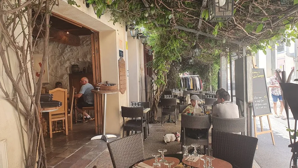 L'oustau camarguais restaurant in Aigues-Mortes