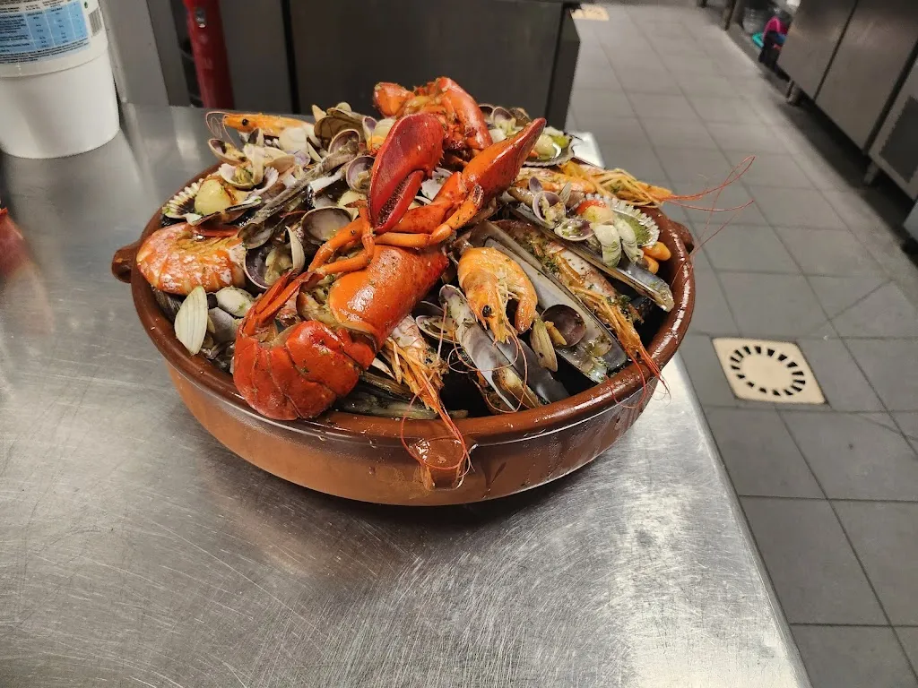 Le Minos_Aigues-Mortes_slider_image_3