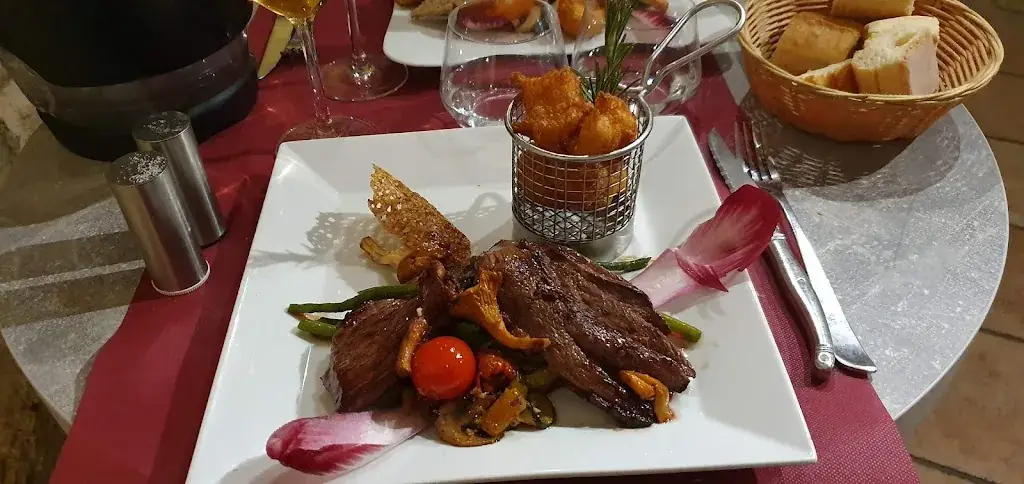 Adrian Price_La Table du clocher_Aigues-Vives_review