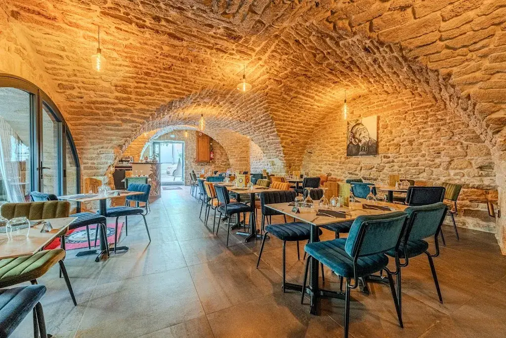 La Table du clocher restaurant in Aigues-Vives