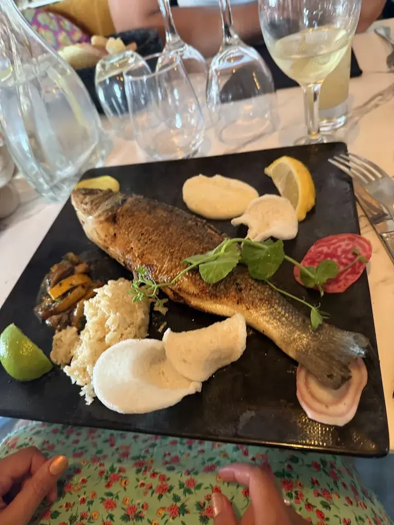 La Table du clocher_Aigues-Vives_slider_image_3