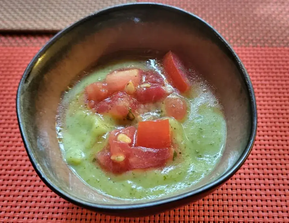 Mario Kilb-Press_Le Clos de l'Écureuil_Aigues-Vives_review