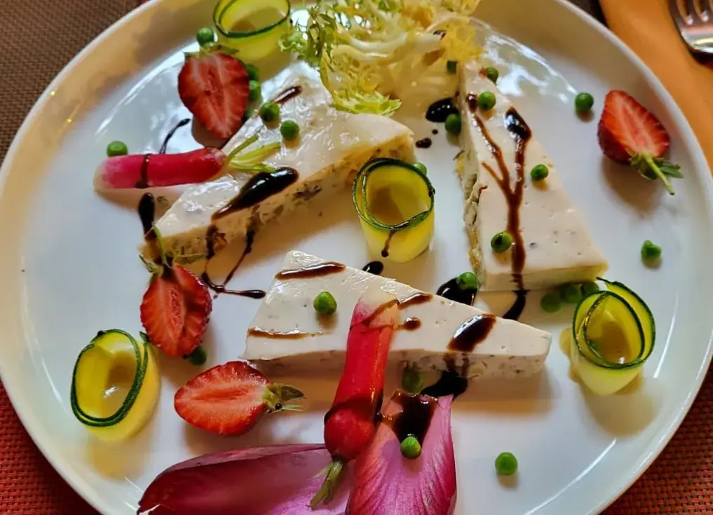 Le Clos de l'Écureuil_Aigues-Vives_slider_image_2