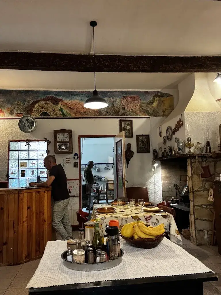 Chez Jeannette_Aigues-Vives_slider_image_3