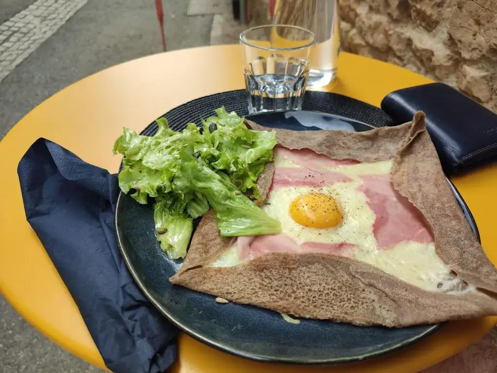 Menu_La Belle Iconienne crêperie glacier_d'Oingt_immagine_5