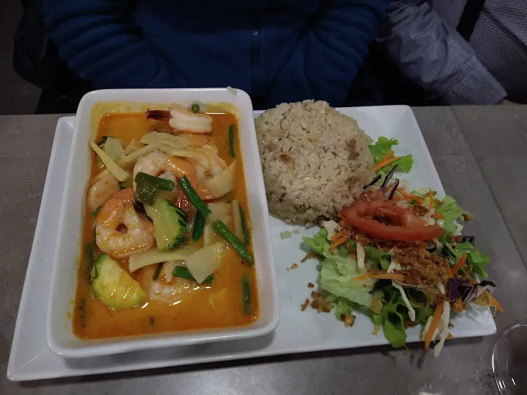 Phillip Spencer_Sawasdee_Calvisson_review