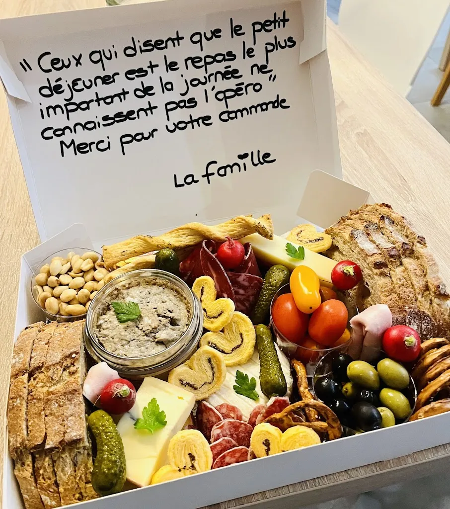 Menu_La Famille_Aimargues_image_7