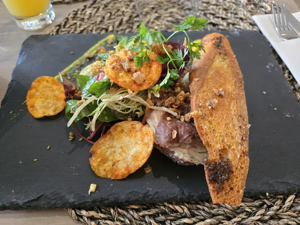 Le papareil chez Jo & Marie_Marsillargues_slider_image_2