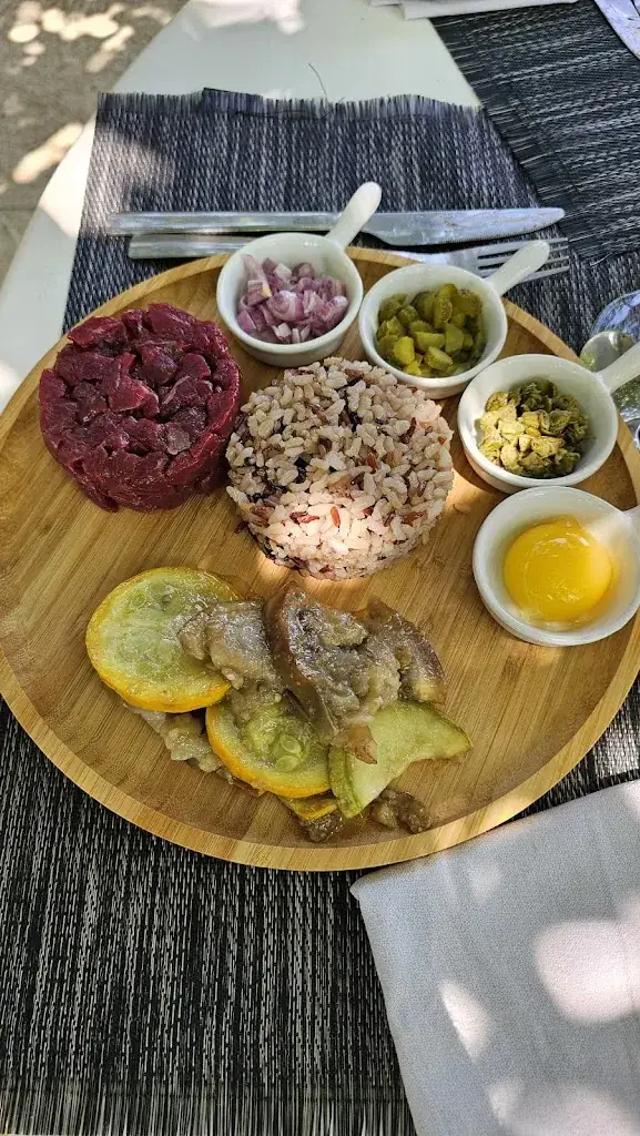 Menu_L'ASSIETTE CAMARGUAISE_Cailar_immagine_7