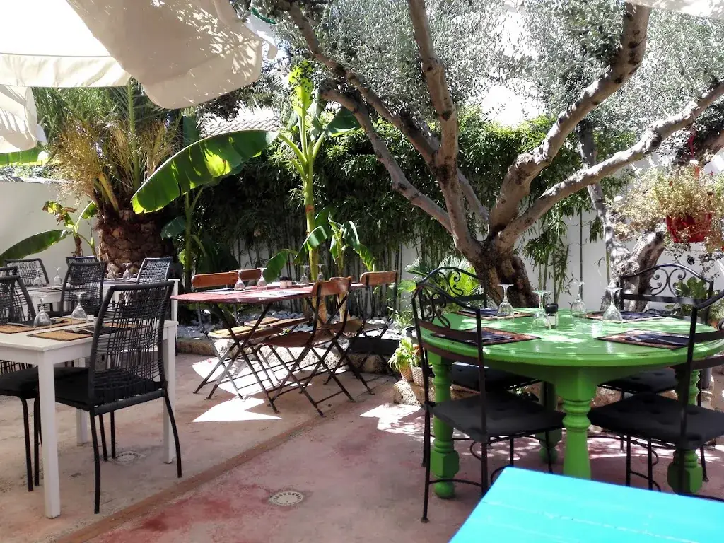 La Table D'amis Chez Richard restaurant à Marsillargues