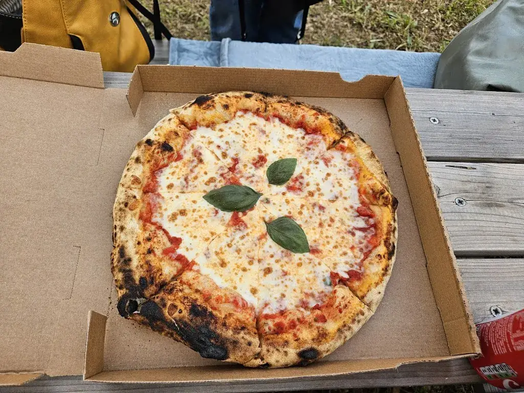 Ralf Ostermeier_Pizzeria O7_Aimargues_review