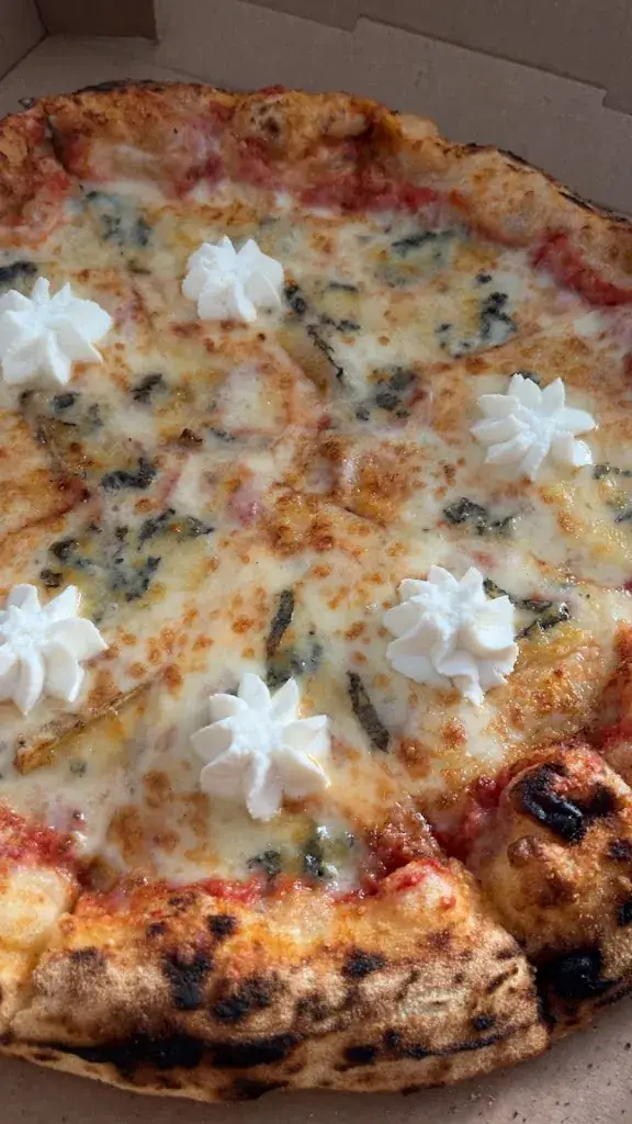 Alexandra Flores_Pizzeria O7_Aimargues_review