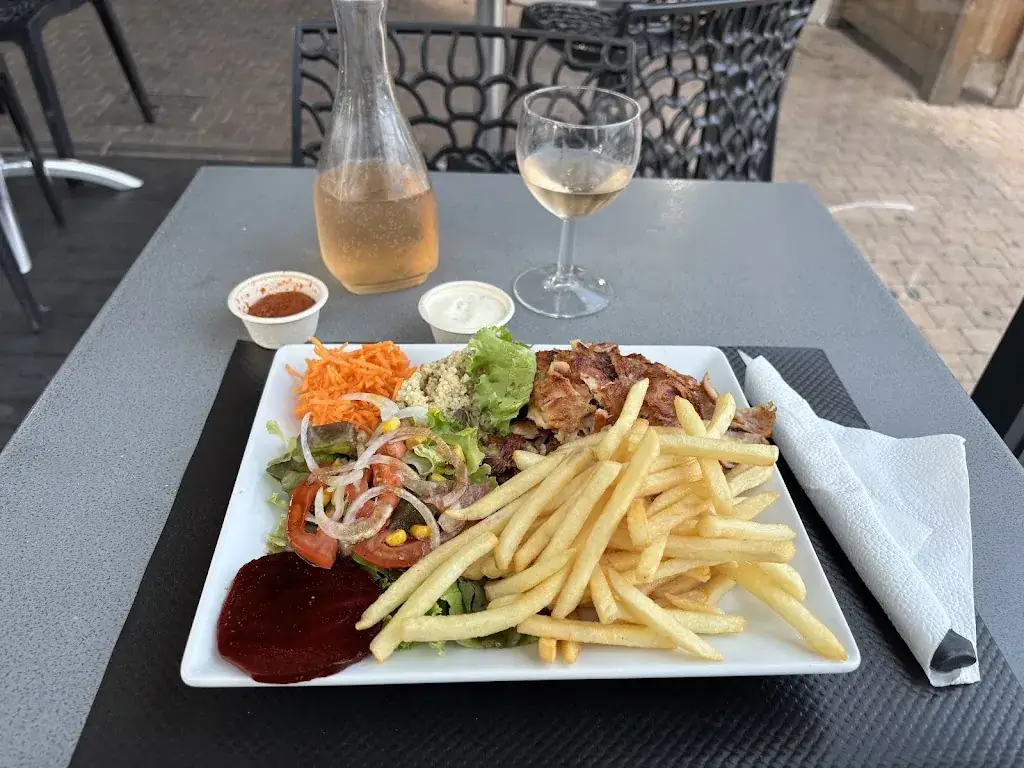 Rene vd Berg_O'REPIT kebab tacos & PIZZA_Aimargues_review